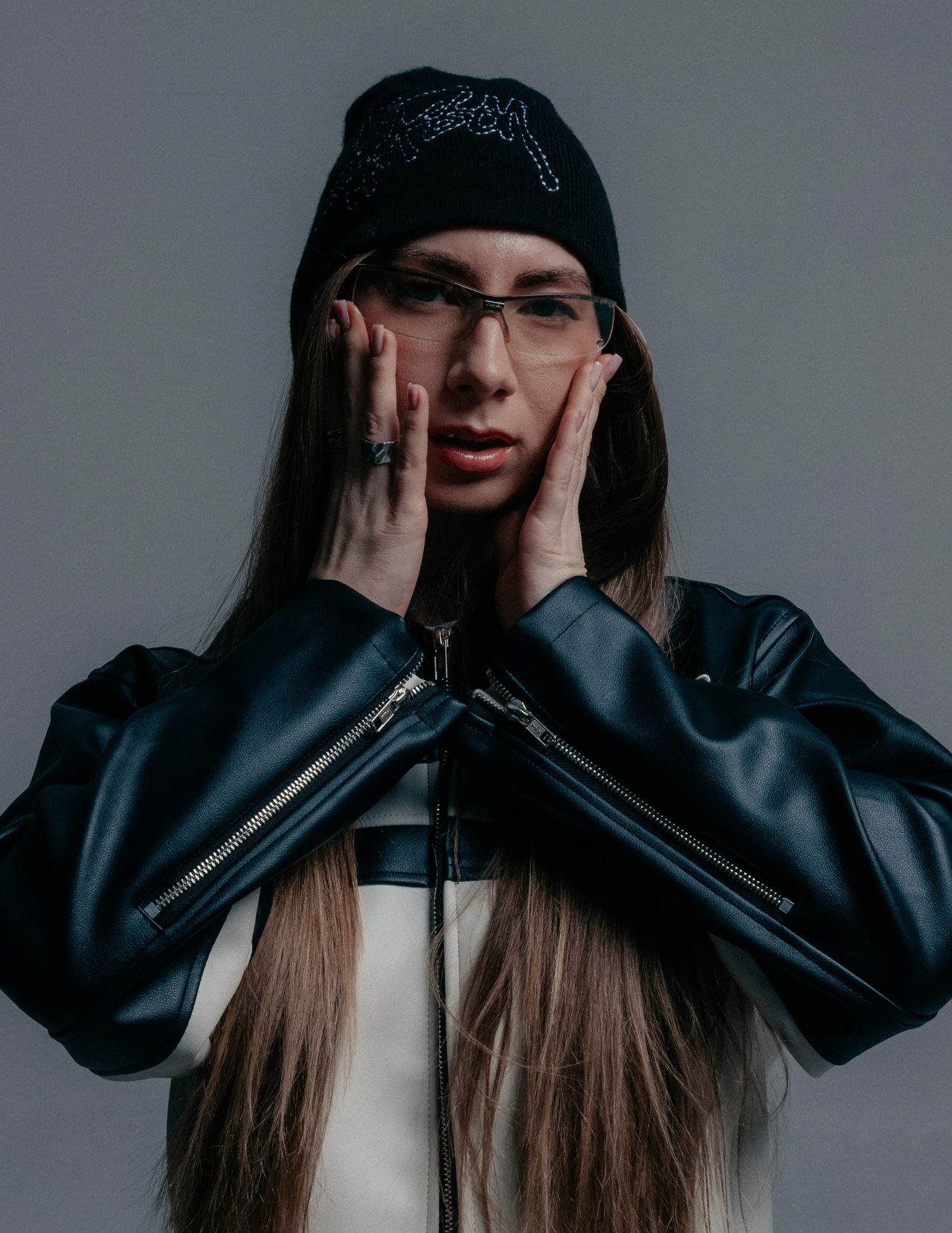 Streetwear fashion commercial portrait woman in leather racer jacket — Thomas Habr photographer